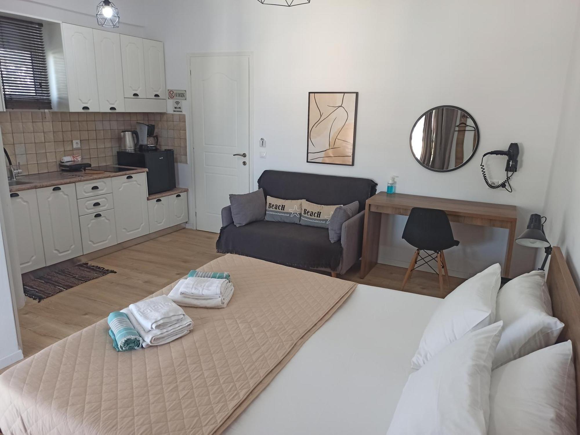 Bourbos Summer Rooms ヒマラ 部屋 写真