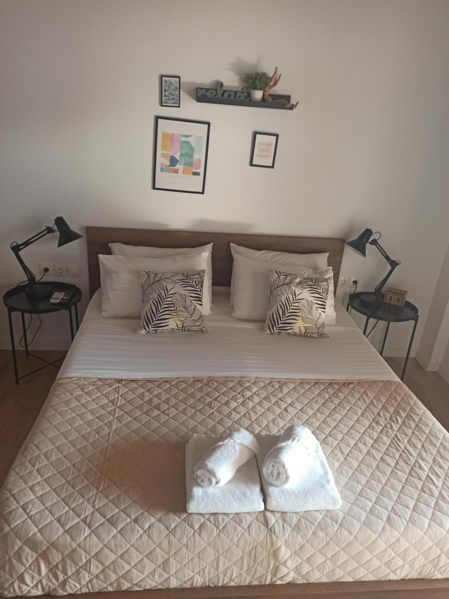 Bourbos Summer Rooms ヒマラ 部屋 写真
